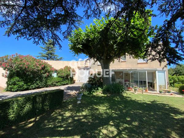 Maison Valence 8 pièce(s) 205 m2