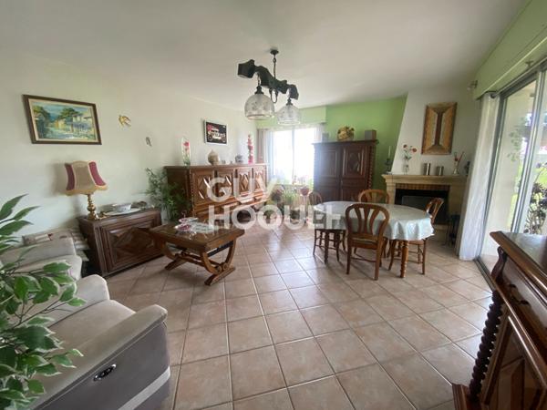 Maison Valence 8 pièce(s) 205 m2