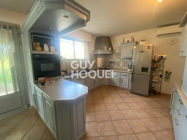 Maison Valence 8 pièce(s) 205 m2