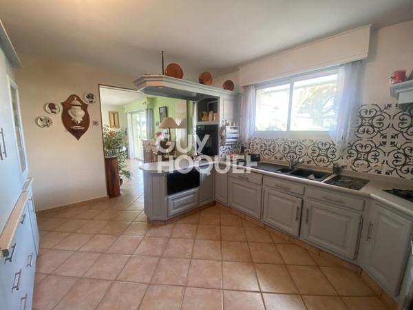 Maison Valence 8 pièce(s) 205 m2