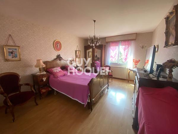 Maison Valence 8 pièce(s) 205 m2