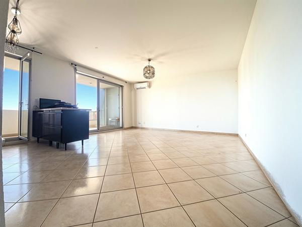 Appartement Marseille 3 pièce(s) 67.91 m2