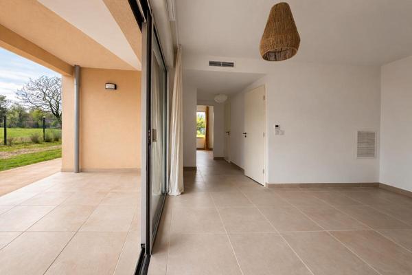 Appartement 3 pièces avec terrasse et grand jardin dans résidence de standing récente