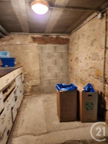 Immeuble à vendre  328,83 m2 SAIX - 81