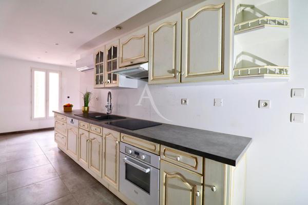 SUPERBE APPARTEMENT TYPE 3 RENOVE DE 63.27 m2