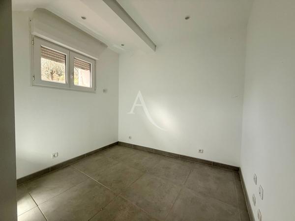 SUPERBE APPARTEMENT TYPE 3 RENOVE DE 63.27 m2
