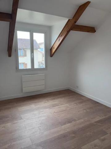 Appartement à louer au Val d'Hazey (27940)