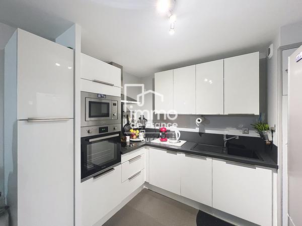 Appartement  meublé 2 pièce(s) - 50 m2 à LAVAL