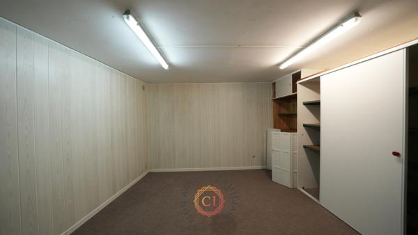 Maison
                                                                                                                                                                                                                                                                                                                        6 pièce(s)                                                                                                                                                                                                          3 chambre(s)                                                                                                                                                                                                          125  m²
