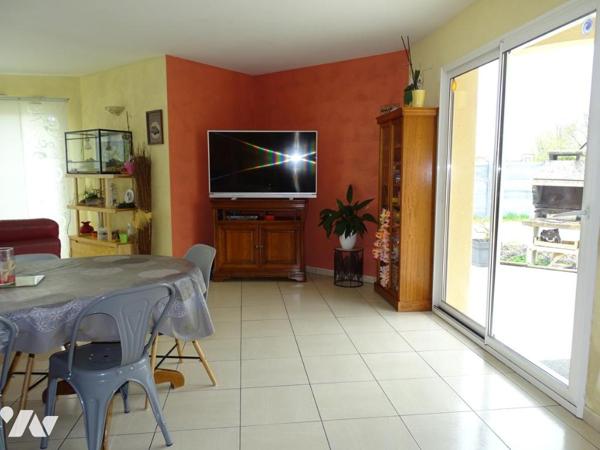 Maison 4 chambres dans secteur calme !