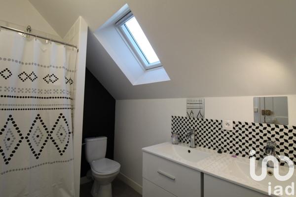 Maison 12 pièces de 292 m² à Écommoy (72220)