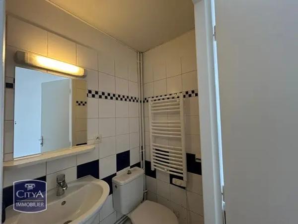 Appartement à vendre 1 pièce 17.7m² Rochefort (17300)