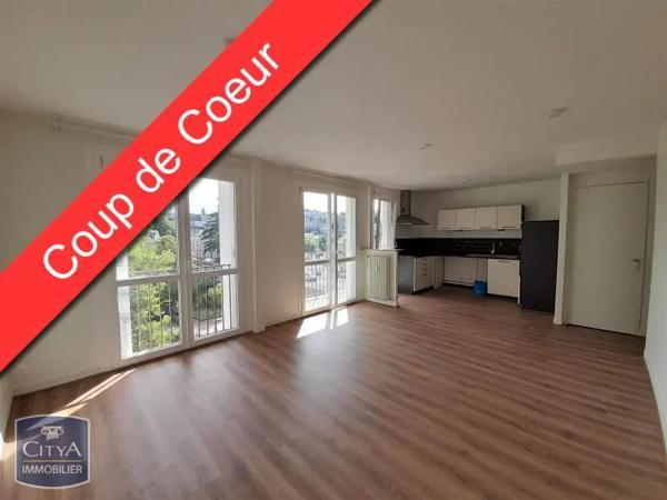 Appartement à louer 3 pièces 74.7m² Poitiers (86000)