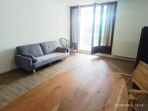 ANGLET appartement de 70 M2 de type T3 traversant