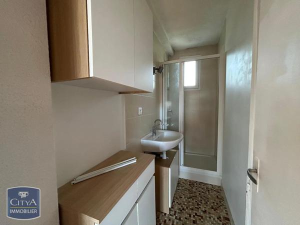 Appartement à louer 3 pièces 47.74m² Angers (49000)