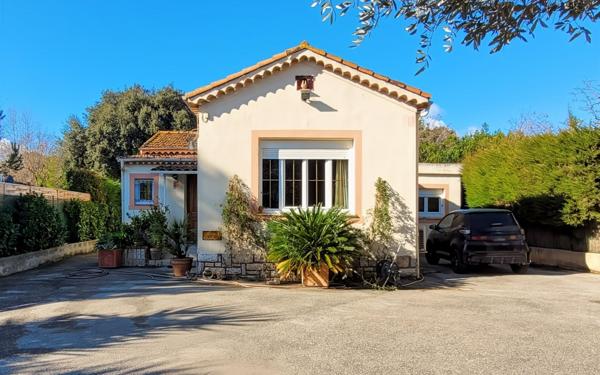 Maison à vendre    3 pièces • 108 m2 Le Cannet