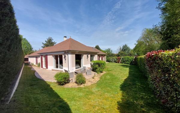 Maison à vendre    6 pièces • 139 m2 Magny-le-Hongre
