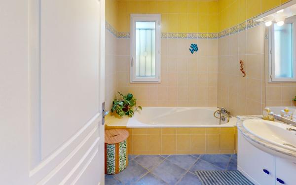 Maison à vendre    6 pièces • 139 m2 Magny-le-Hongre