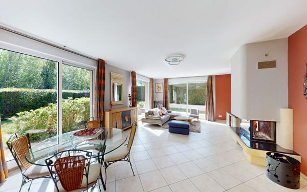 Maison à vendre    6 pièces • 139 m2 Magny-le-Hongre
