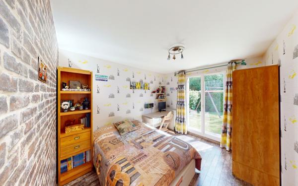Maison à vendre    6 pièces • 139 m2 Magny-le-Hongre