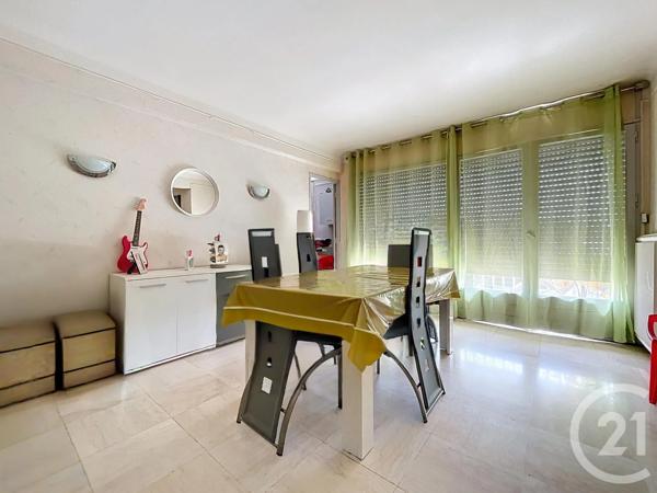 Appartement F3 à vendre  3 pièces - 72,58 m 2   BAGNOLS SUR CEZE  - 30