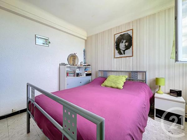 Appartement F3 à vendre  3 pièces - 72,58 m 2   BAGNOLS SUR CEZE  - 30