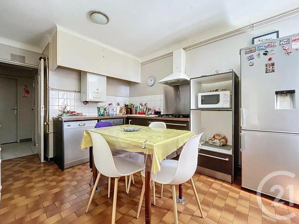 Appartement F3 à vendre  3 pièces - 72,58 m 2   BAGNOLS SUR CEZE  - 30