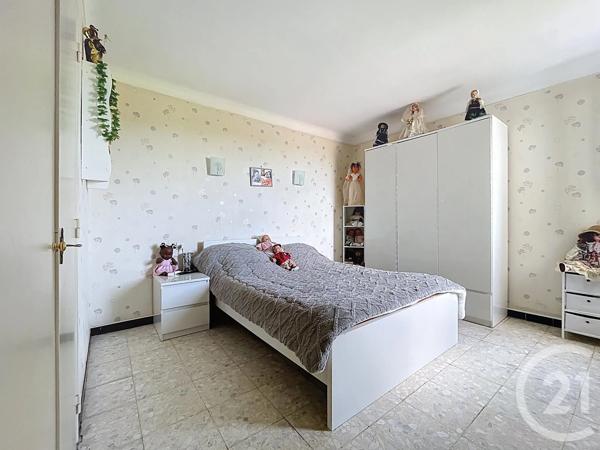 Appartement F3 à vendre  3 pièces - 72,58 m 2   BAGNOLS SUR CEZE  - 30
