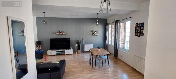 Immeuble à vendre à Houdain dans le Pas-de-Calais (62150), ref : 21/2543
