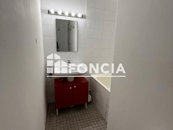 Location Studio 25.29 m² - 4 RUE PAUL GUIGOU Aix-en-provence 13100