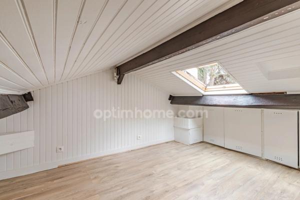 Appartement à vendre 2 pièces VILLEJUIF (94)