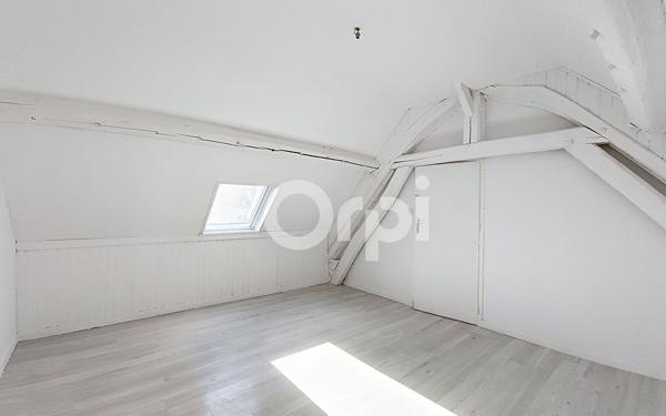 Maison à vendre    2 pièces •  Bulles