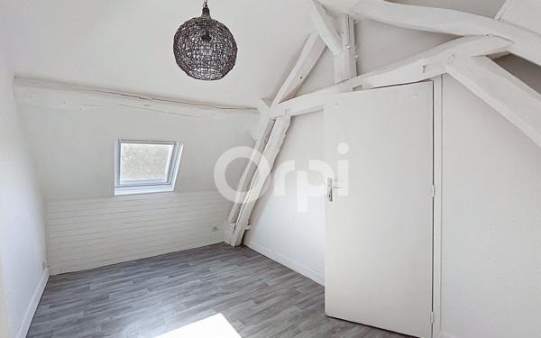 Maison à vendre    2 pièces •  Bulles