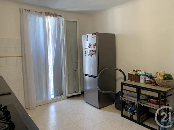 Appartement F3 à vendre  3 pièces - 67 m 2   CLERMONT L HERAULT  - 34