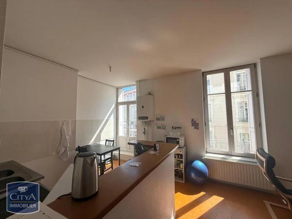 Appartement à louer 1 pièce 41.68m² Saint-Étienne (42100)