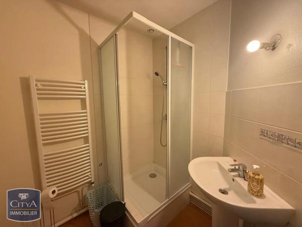 Appartement à louer 1 pièce 41.68m² Saint-Étienne (42100)