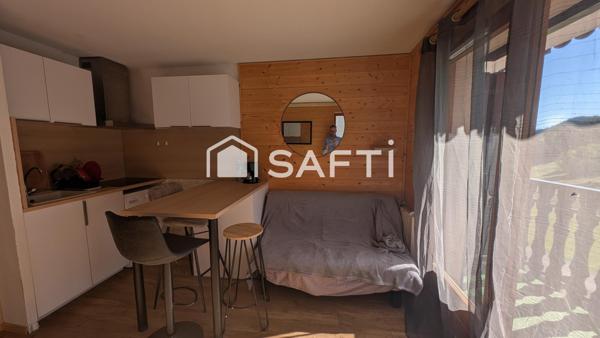 Appartement 2 Pièces avec balcon exposé plein Sud sans vis à vis avec vue imprenable sur les montagnes