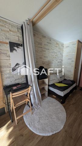 Appartement 2 Pièces avec balcon exposé plein Sud sans vis à vis avec vue imprenable sur les montagnes