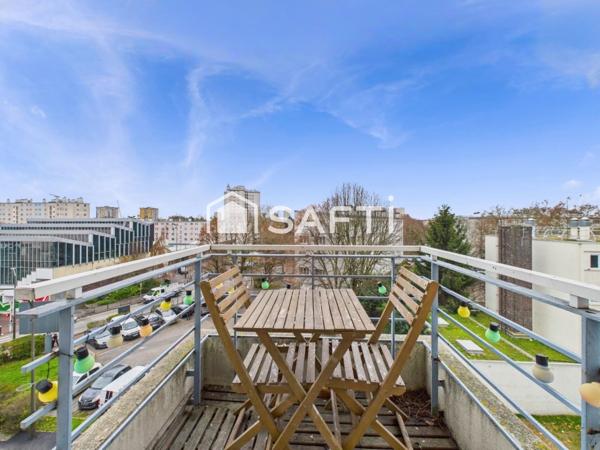 3 pièces de 67 m² - Traversant avec un double balcon - 12 min métro Ligne 7