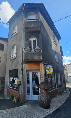 Bar/restaurant licence 4 à vendre sur Saugues (43170)