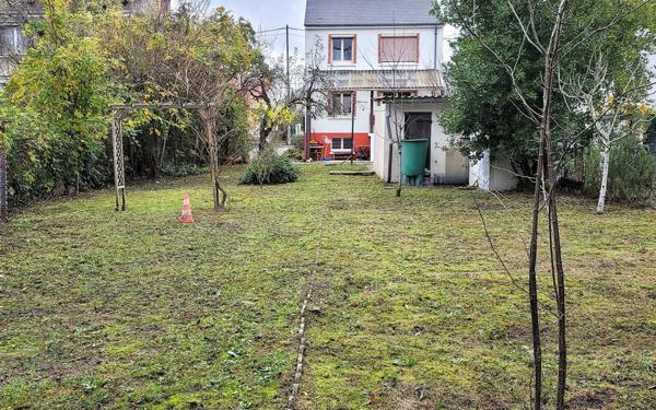 Maison à vendre    4 pièces •  Orléans