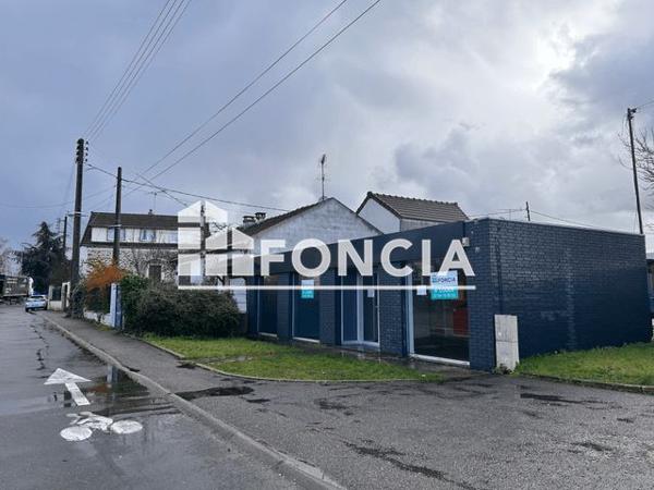 Location Local commercial 1 pièce 123.25 m² - 364 RUE DES FRERES THIBAULT Dammarie Les Lys 77190
