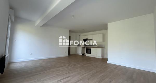 Location Appartement 3 pièces 63 m² - Lens 62300
