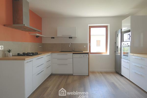 Maison de village 128 m² à Faverges 74210