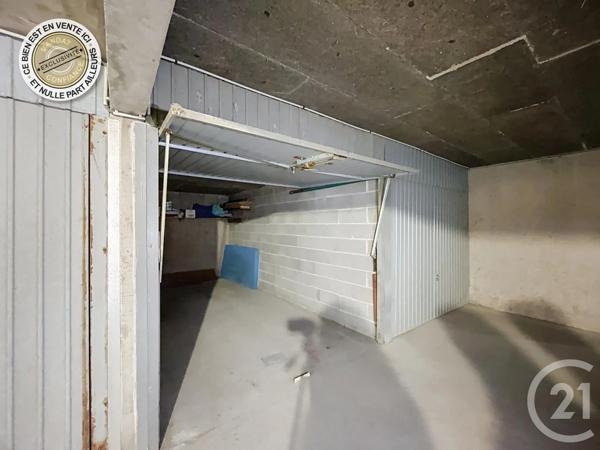 Parking à vendre  12 m 2   LE BARCARES  - 66