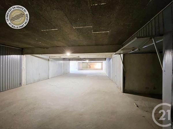 Parking à vendre  12 m 2   LE BARCARES  - 66