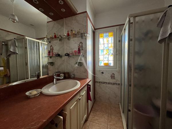 Appartement Lézignan-corbieres 6 pièce(s) 102 m2