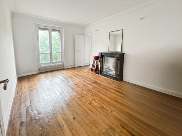 Appartement Paris 3 pièce(s) 65 m2