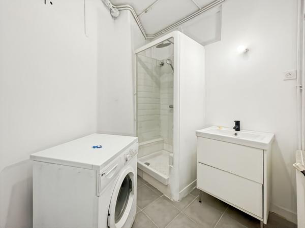 Appartement Paris 3 pièce(s) 65 m2