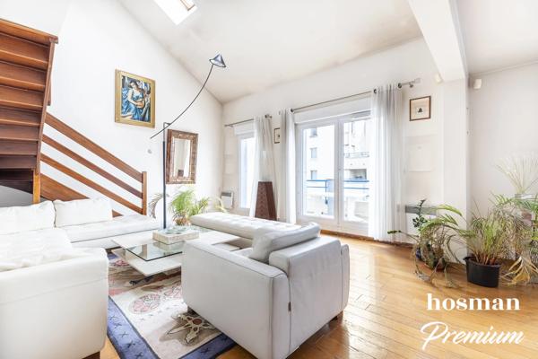 Duplex de 147 m2 - Dernier étage - Traversant et avec un balcon - 4 chambres - Proche canal / Métro église de Pantin